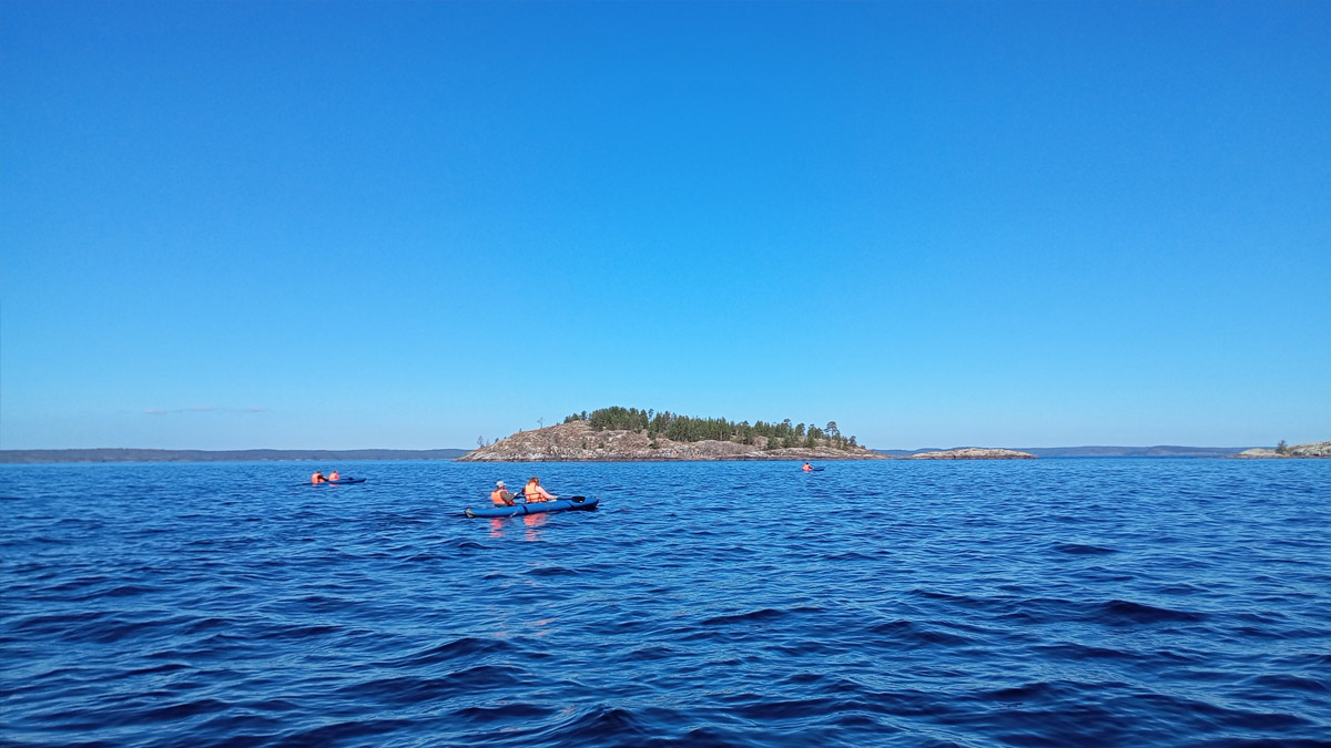 На байдарках по Ладожским шхерам