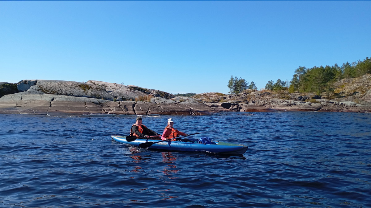 На байдарках по Ладожским шхерам