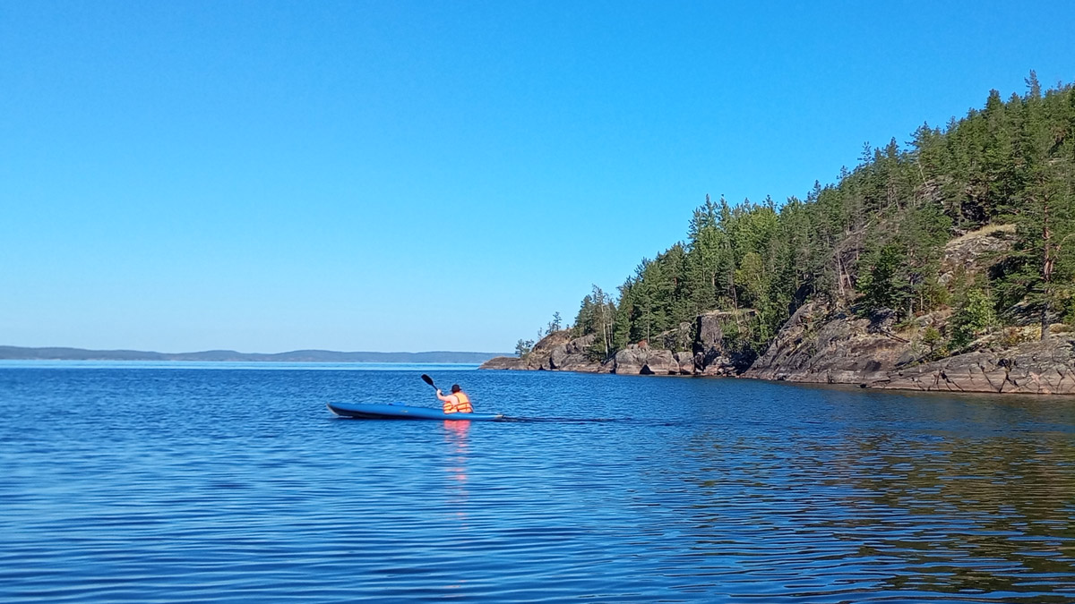 На байдарках по Ладожским шхерам