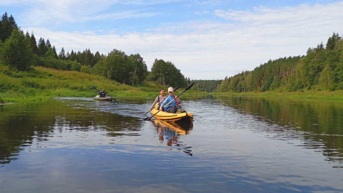 Сплав на байдарках по Москва-реке