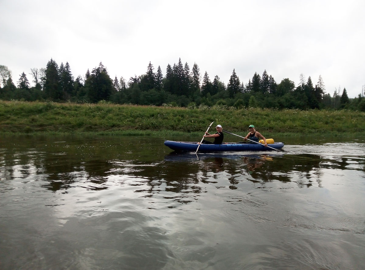 Сплав на байдарках по Москва-реке Сплав на байдарках по Москва-реке